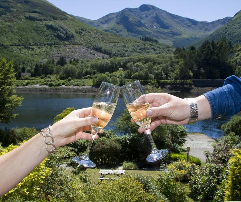 Hotel Loch Leven Hotel&distillery North Ballachulish